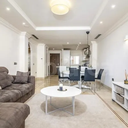 Appartement Aloha Hill Club